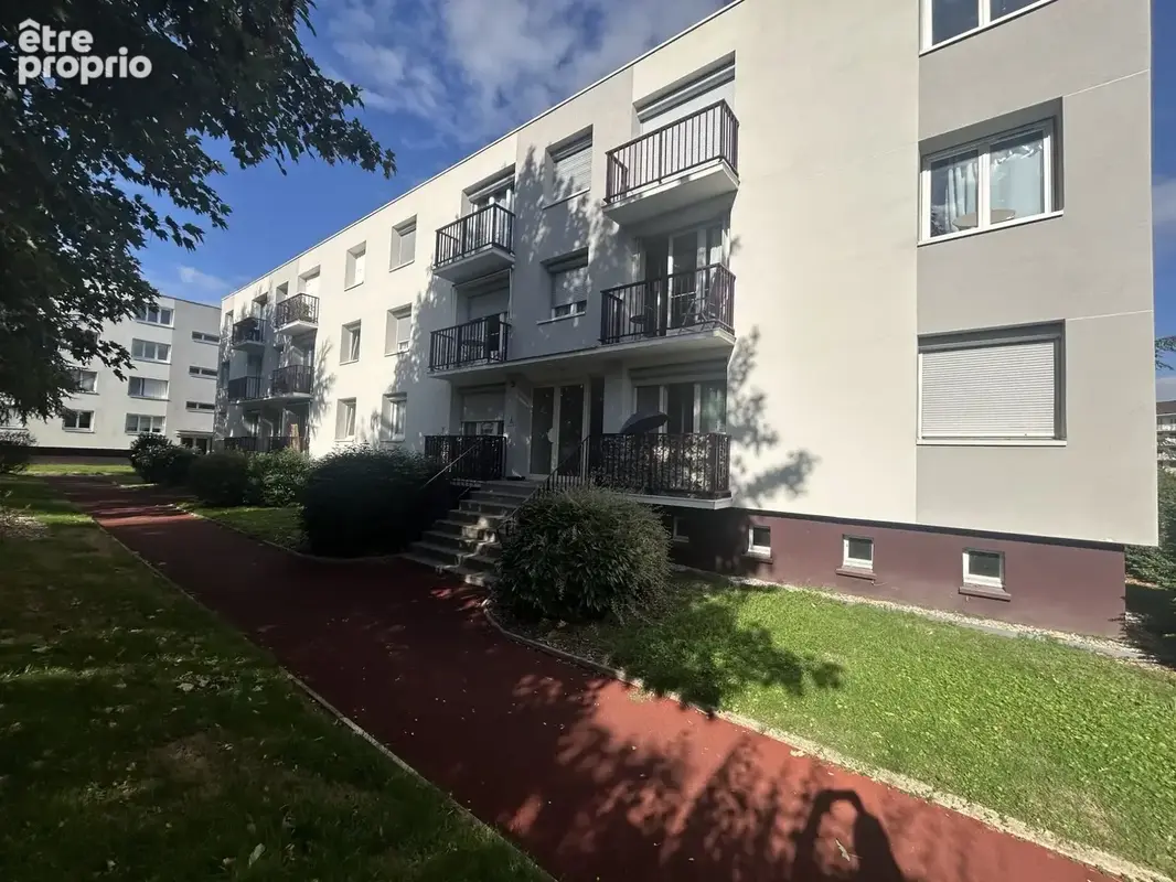 Appartement à BOIS-D'ARCY
