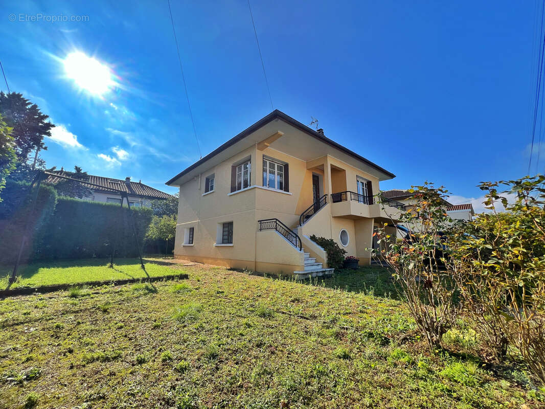 Maison à SAINT-PRIEST