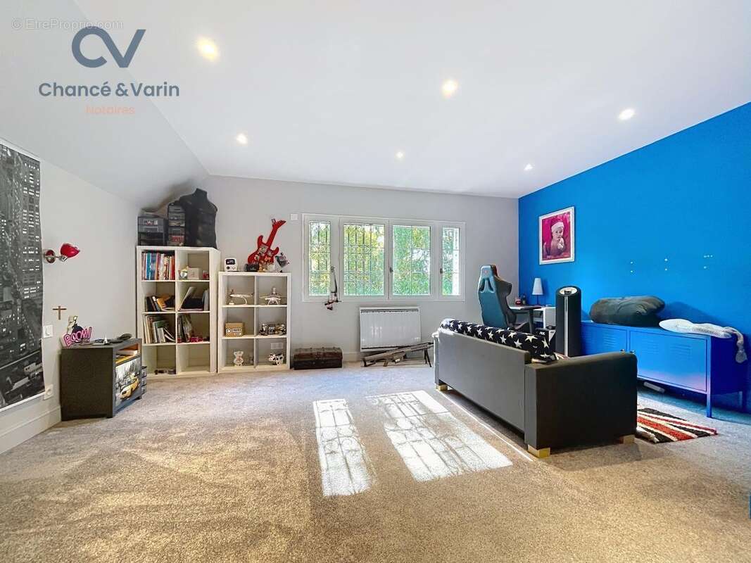 Maison 255 m² à Lisieux  - photo 6