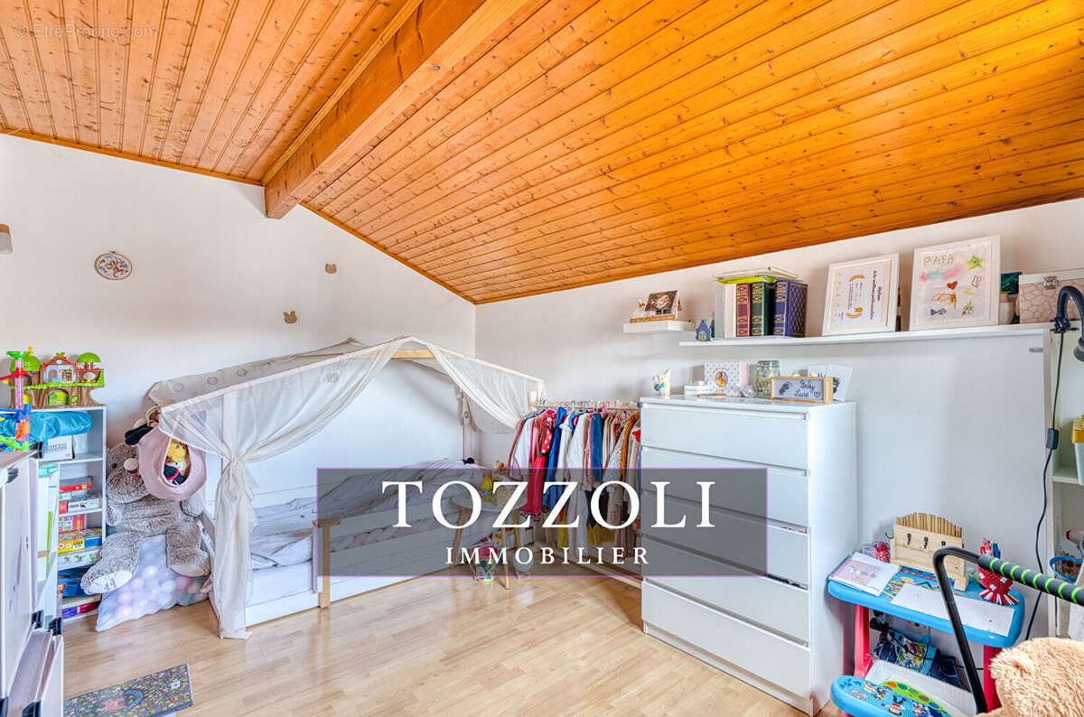 Appartement à SAINT-GEORGES-D'ESPERANCHE