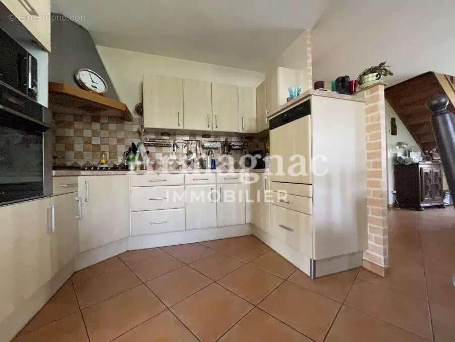 Maison à VALENCE-SUR-BAISE