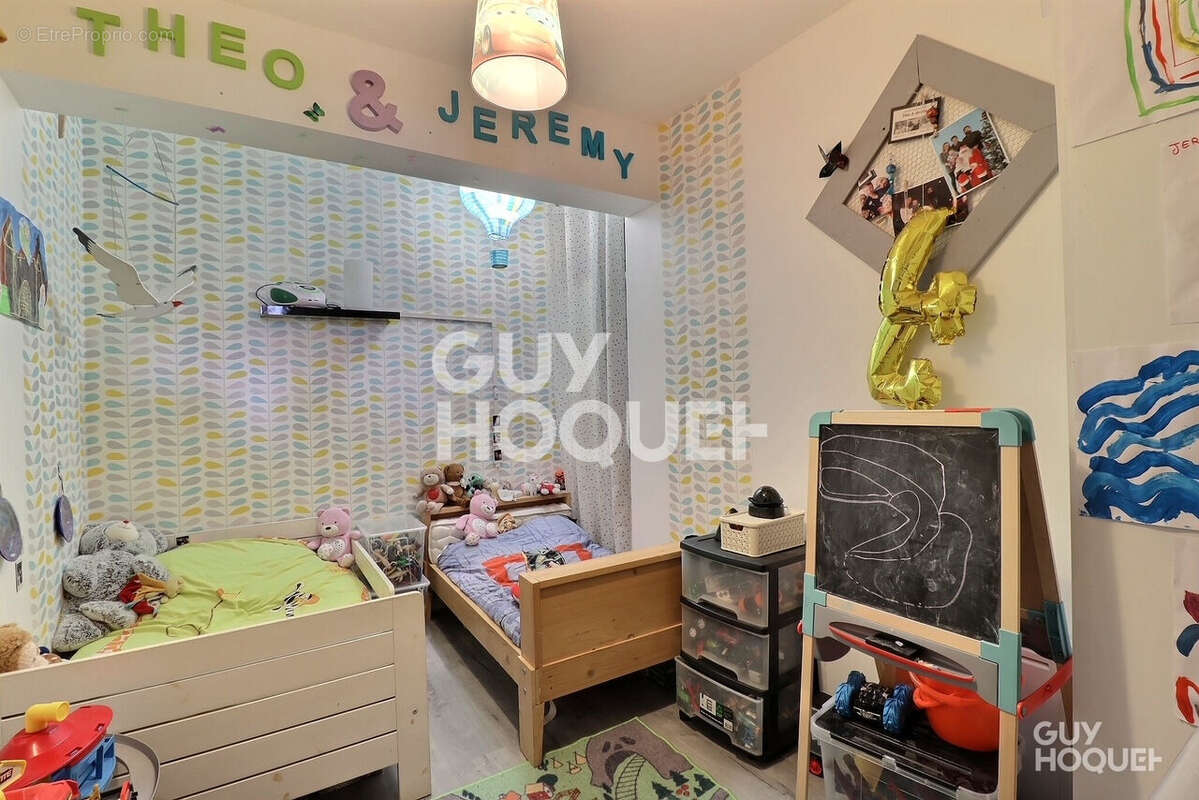 Appartement à SAINT-MICHEL-SUR-ORGE