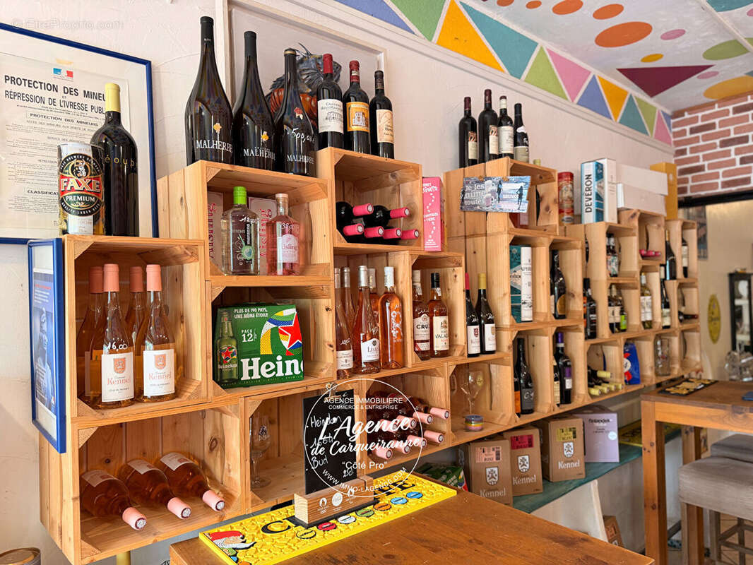 A vendre fonds de commerce ou location gerance bar a vins bieres avec licence iv idealement situe dans le quartier de la faviere - photo 8