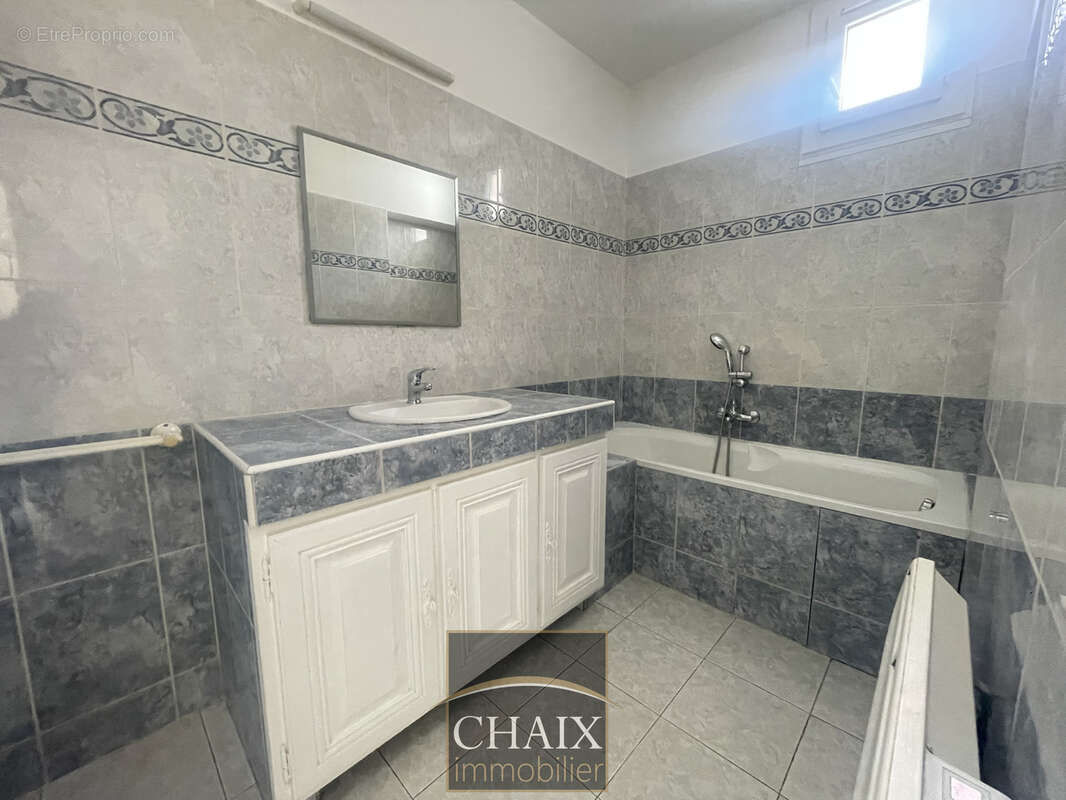 Appartement à MARSEILLE-12E