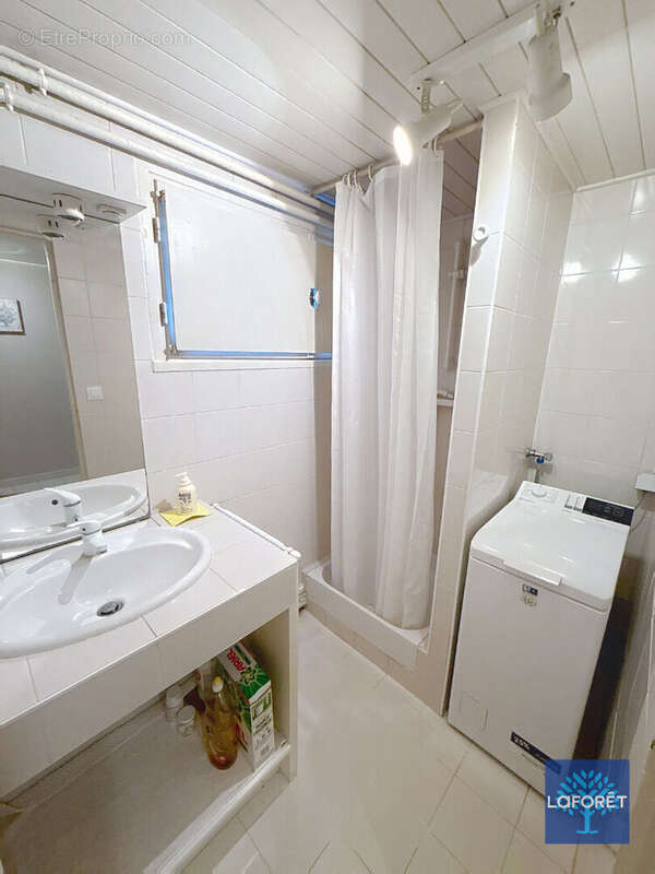 Maison à OLLAINVILLE