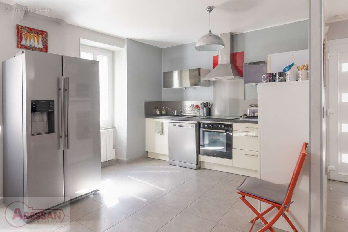 Maison à LA CALMETTE