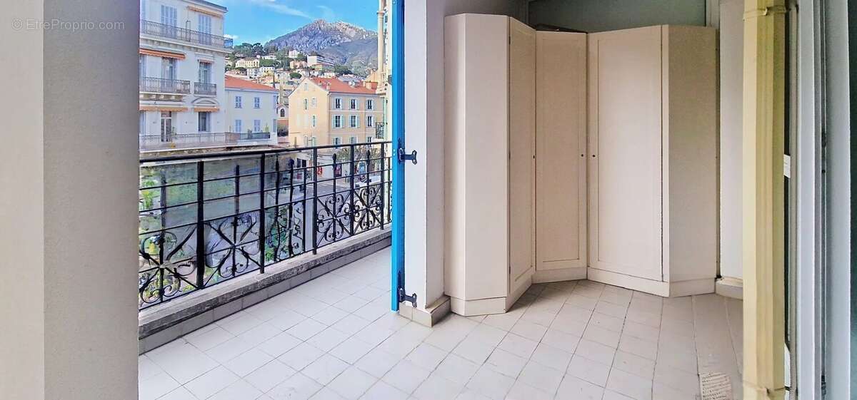 Appartement à MENTON