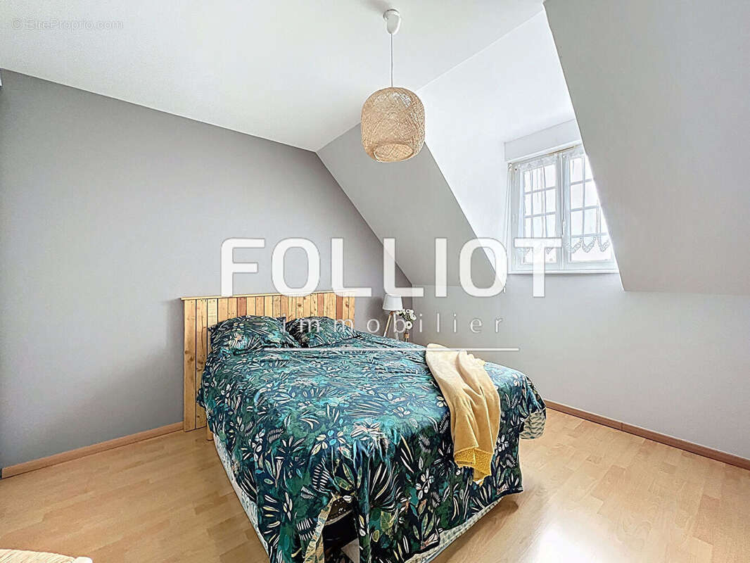 Maison à SAINT-SENIER-SOUS-AVRANCHES