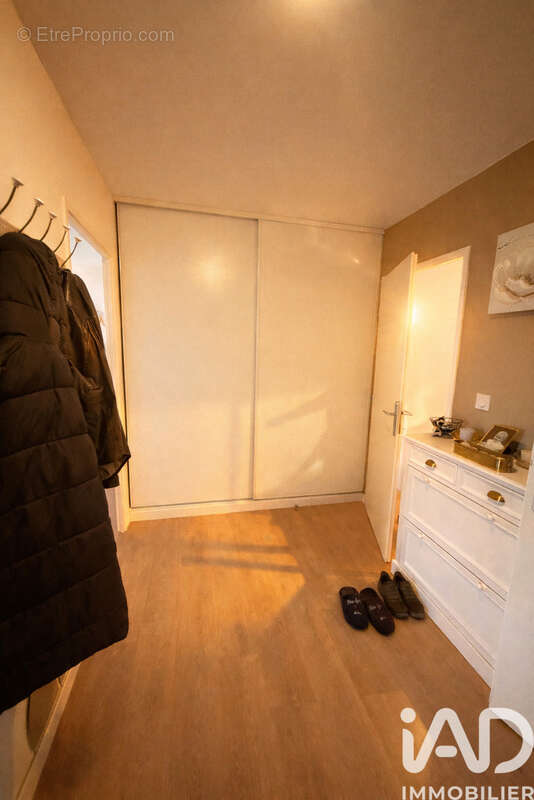 Photo 7 - Appartement à ELANCOURT