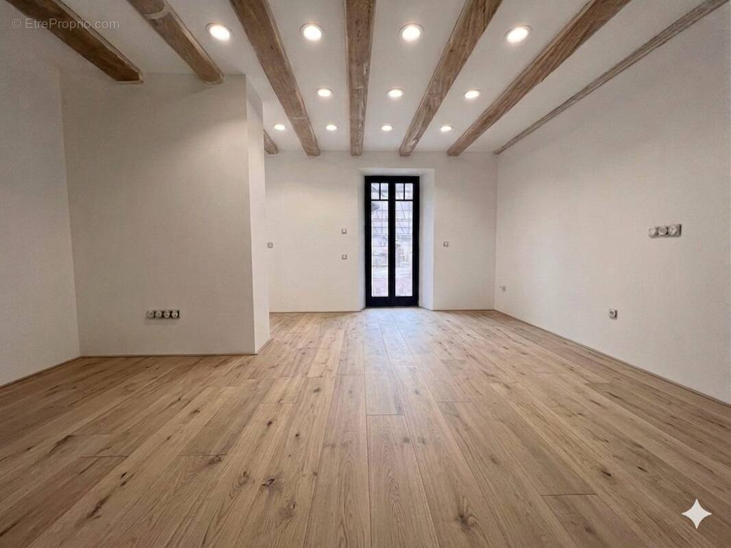 Appartement à CHATENOIS
