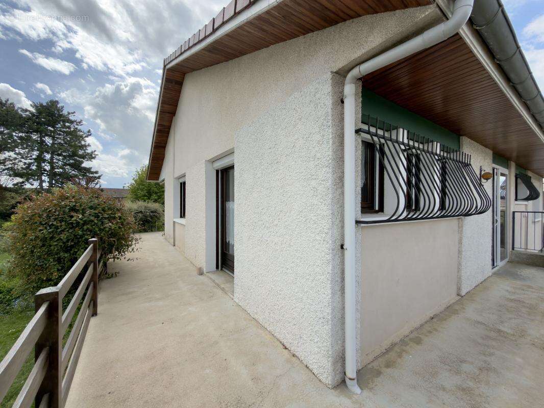 Maison à COUTERNON