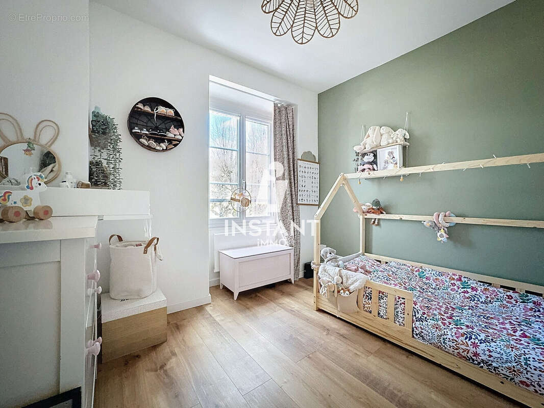 Appartement à LESIGNY