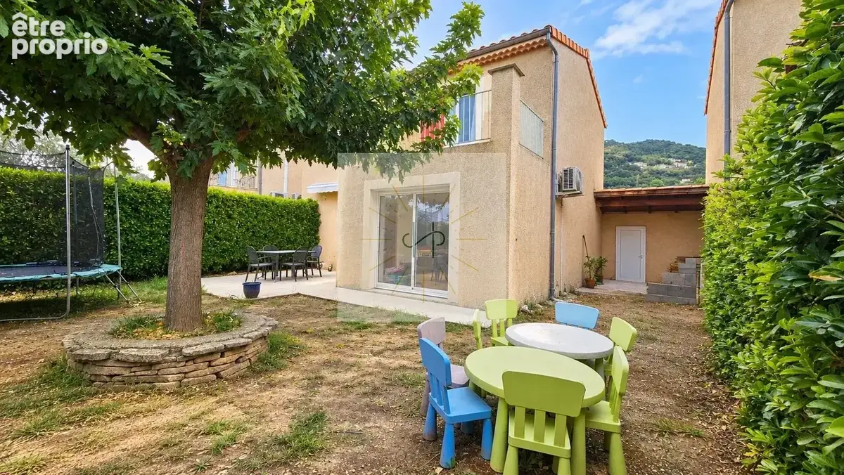 Maison à SAVASSE