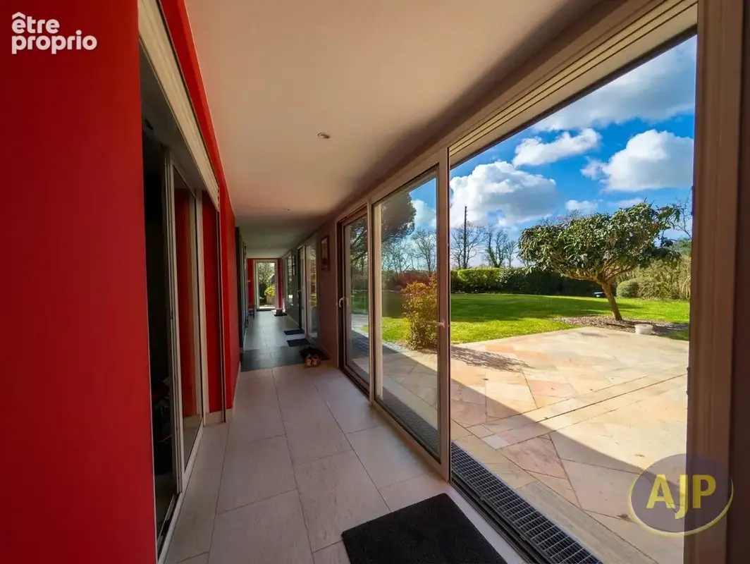 LEGÉ- Villa avec piscine intérieure ! - photo 15