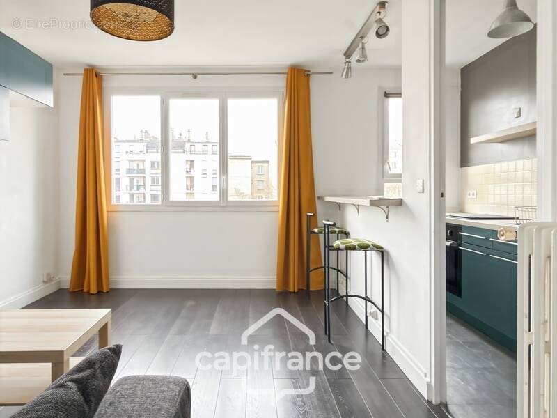 Appartement à LA GARENNE-COLOMBES