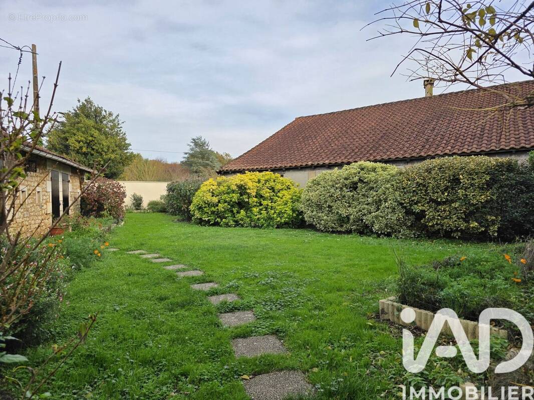 Photo 1 - Maison à LA ROCHETTE