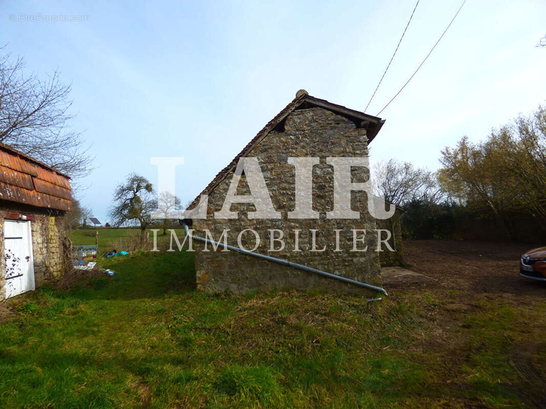 Maison à PRE-EN-PAIL