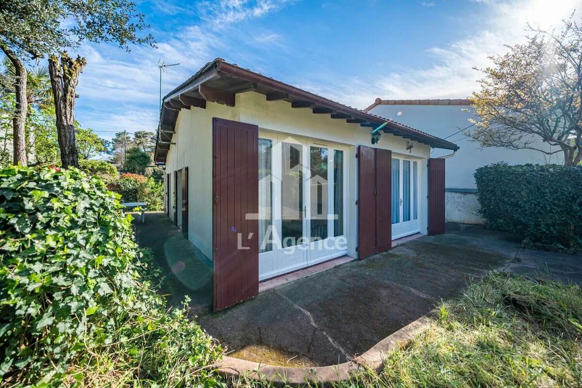 Maison à SAINT-GEORGES-DE-DIDONNE