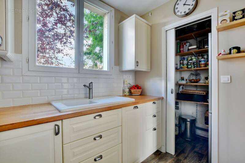 Appartement à MAISONS-ALFORT