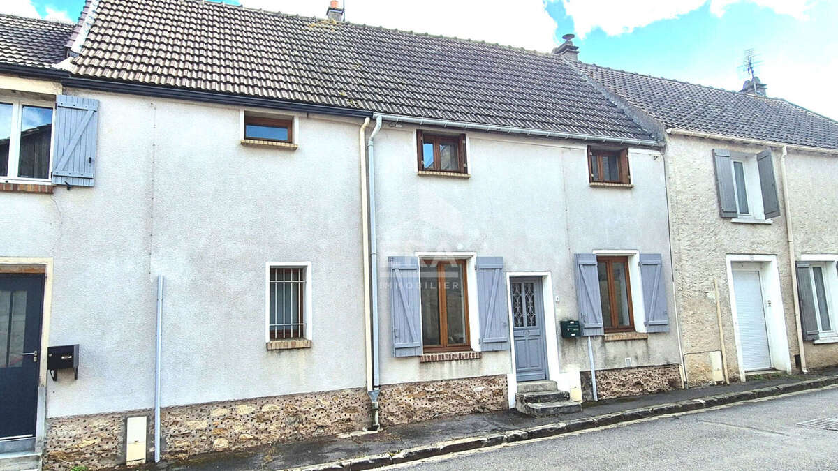 Maison à BRIE-COMTE-ROBERT