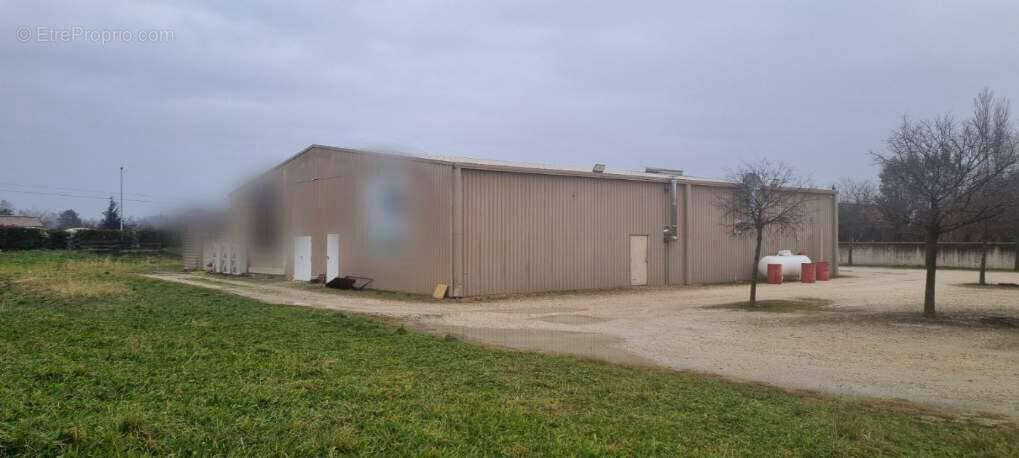 Autre à PIERRELATTE