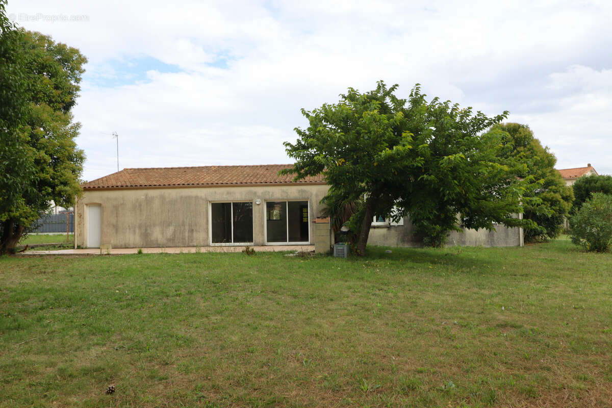 Maison à SEMUSSAC