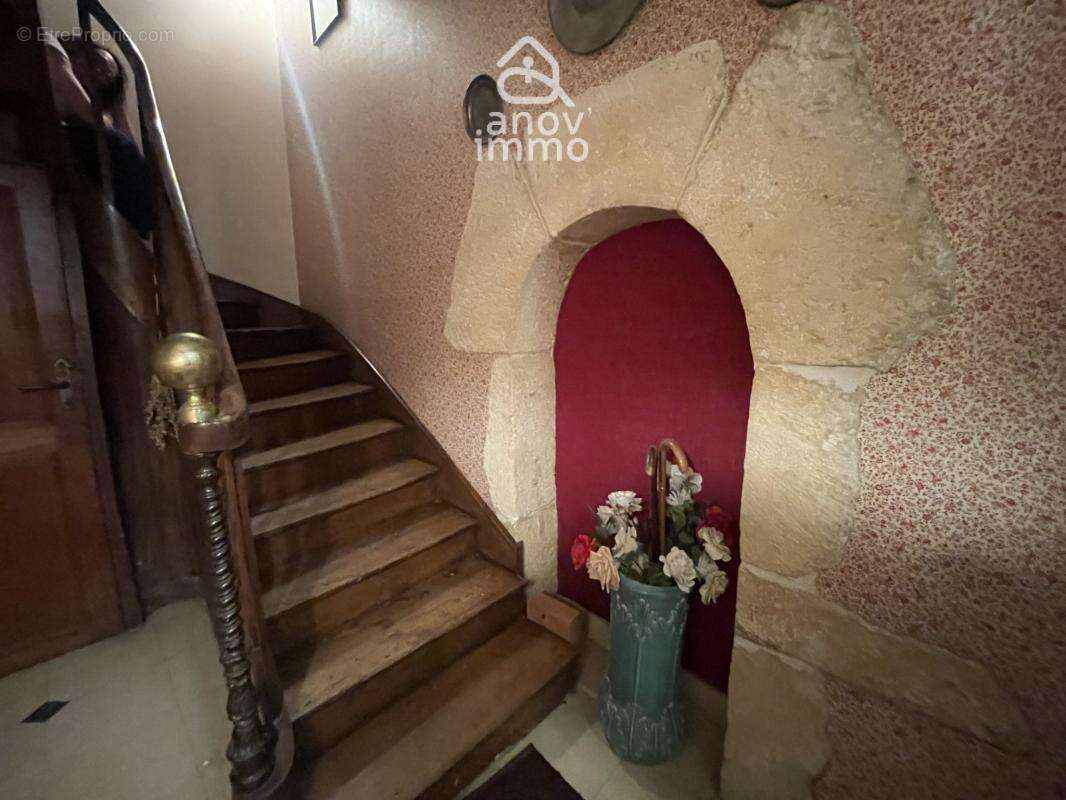 Maison bourgeoise de charme à Villebois Lavalette - photo 3