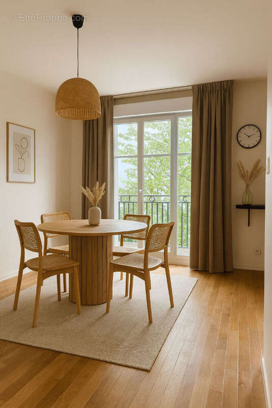 Appartement à CHILLY-MAZARIN