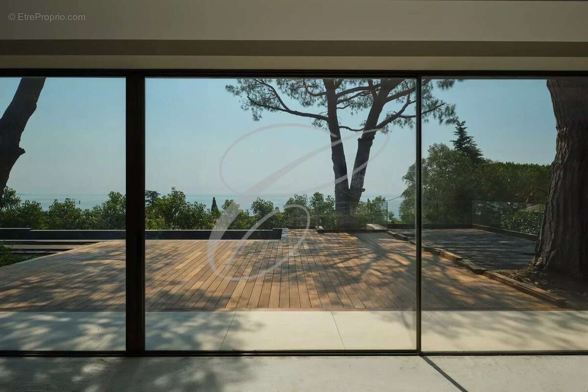 Roquebrune cap martin - luxueuse villa neuve - photo 4