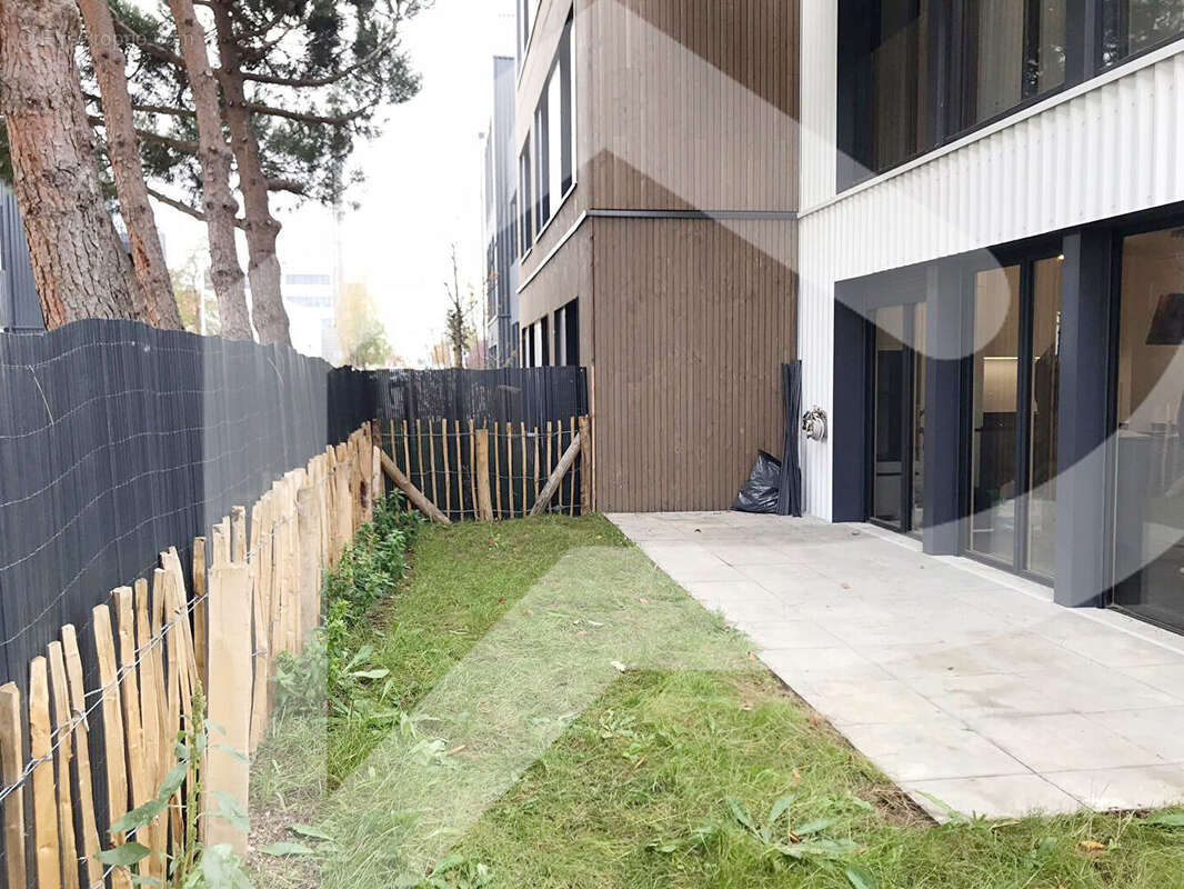 Appartement à NANTERRE