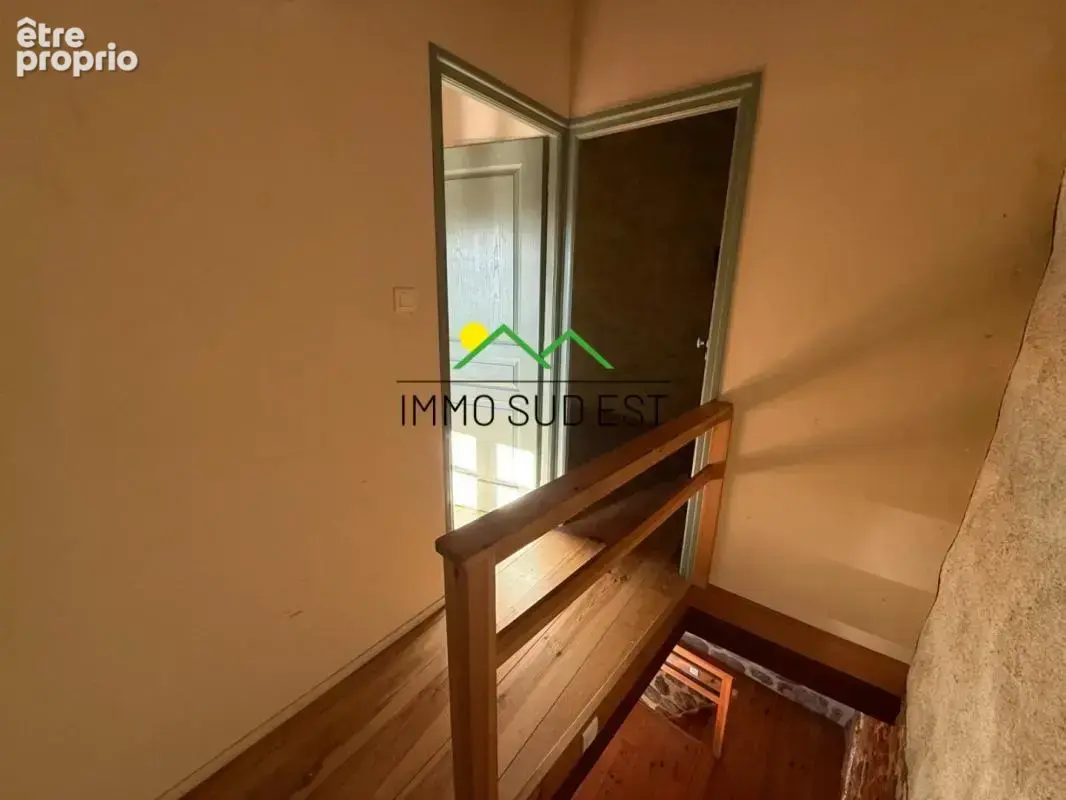 Maison 4 pièces de 75 m² habitables avec une partie à rénover sur une parcelle de terrain de 762 m² - photo 8