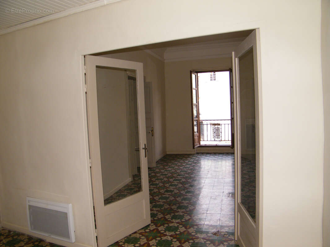 Appartement à GANGES