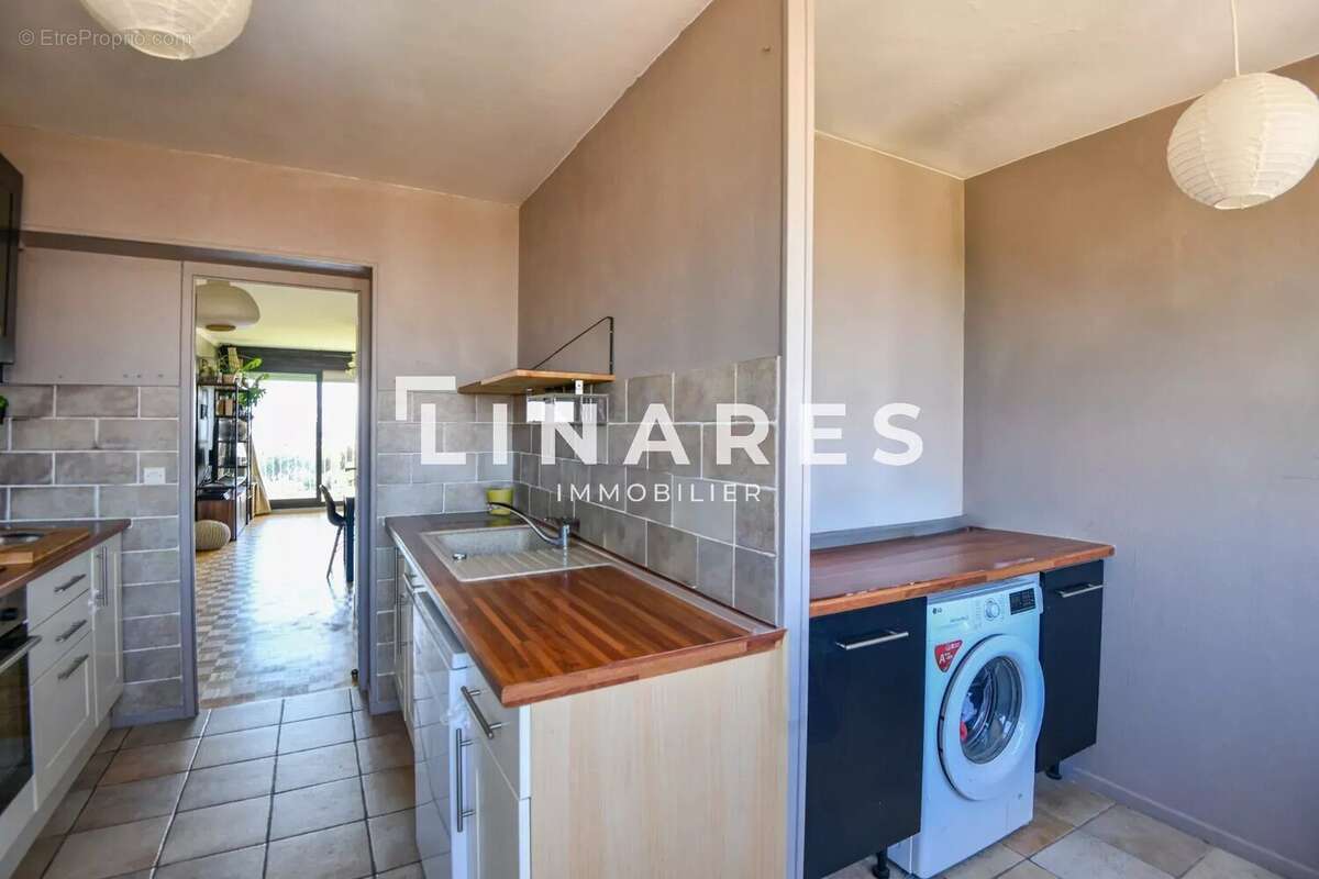 Appartement à MARSEILLE-10E