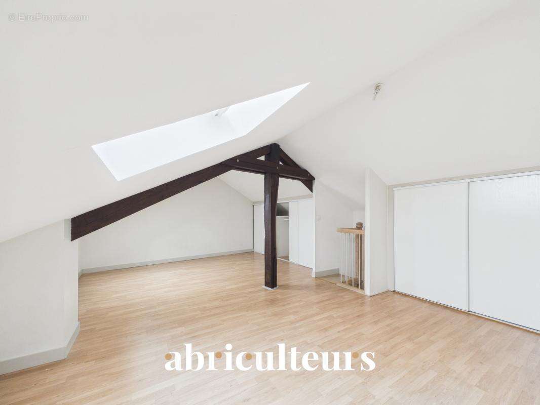 Duplex lumineux avec vue dégagée  à vendre à Bordeaux (33300) - photo 6