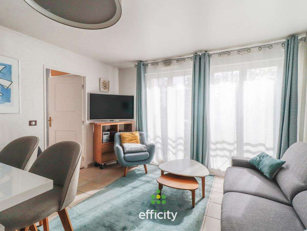 Appartement à NOGENT-SUR-MARNE