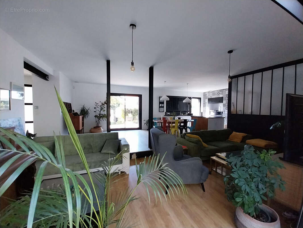 Maison 230m² à montamisé - photo 6