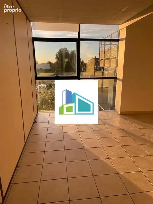 Commerce 118 m² à vendre à Ollioules (83190) - photo 2