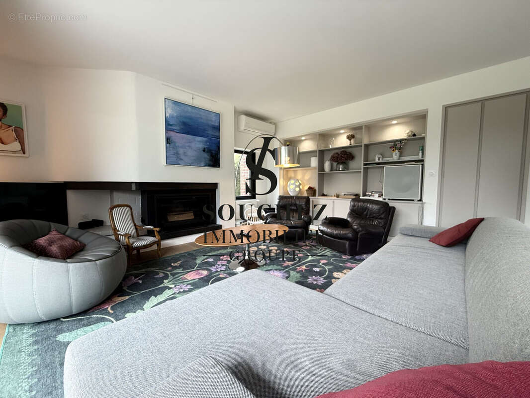 Maison à ANZIN-SAINT-AUBIN