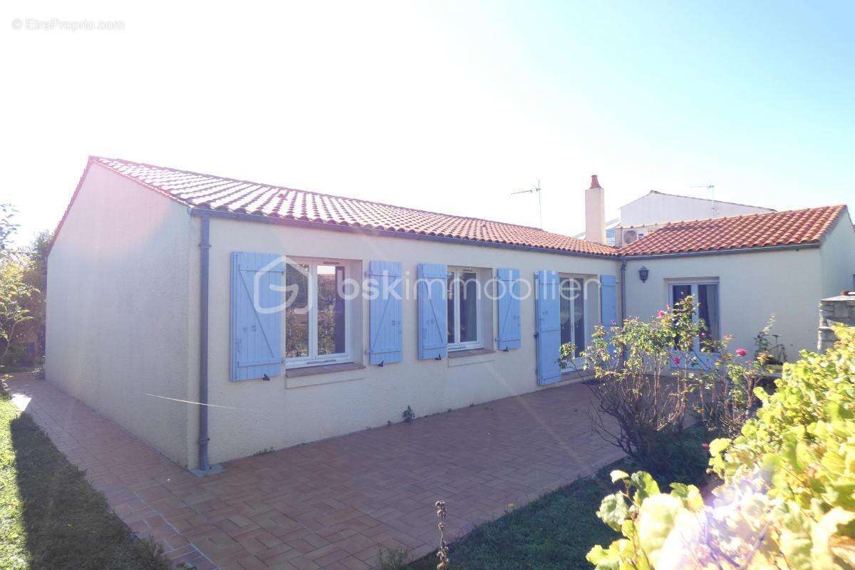 Maison à L&#039;HOUMEAU