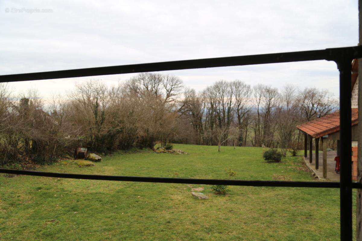 Maison à DETTEY