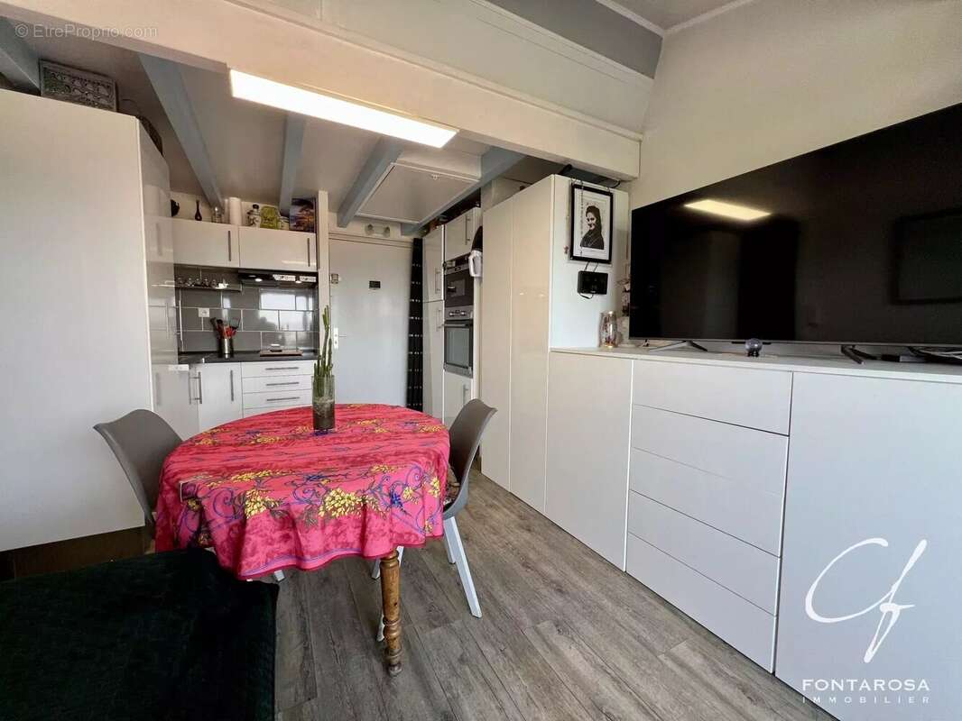 Appartement à FREJUS