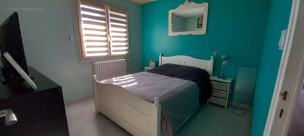 Maison à SAINT-ROMAIN-DE-JALIONAS