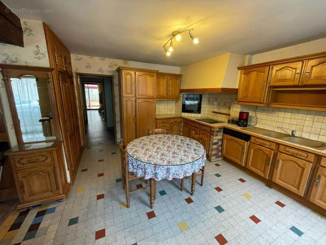 Maison à VALLON-SUR-GEE