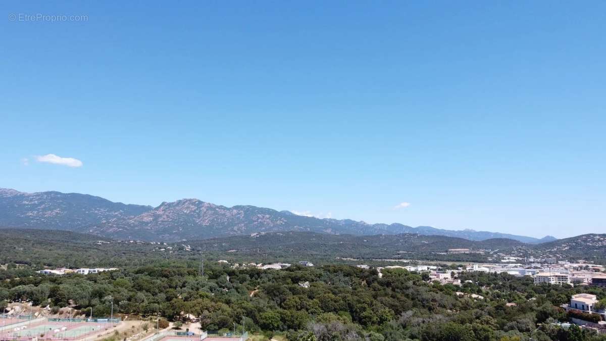 Maison à PORTO-VECCHIO