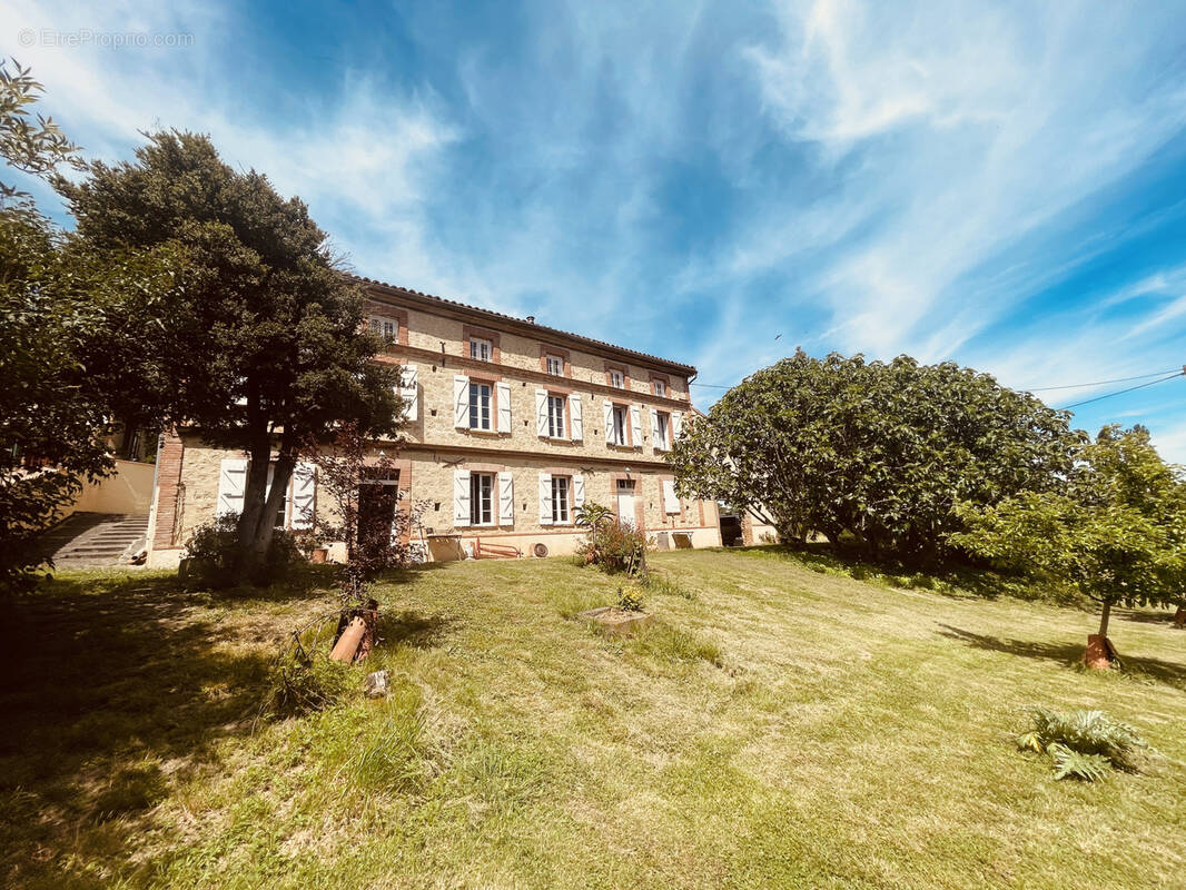 Maison à VILLEFRANCHE-DE-LAURAGAIS