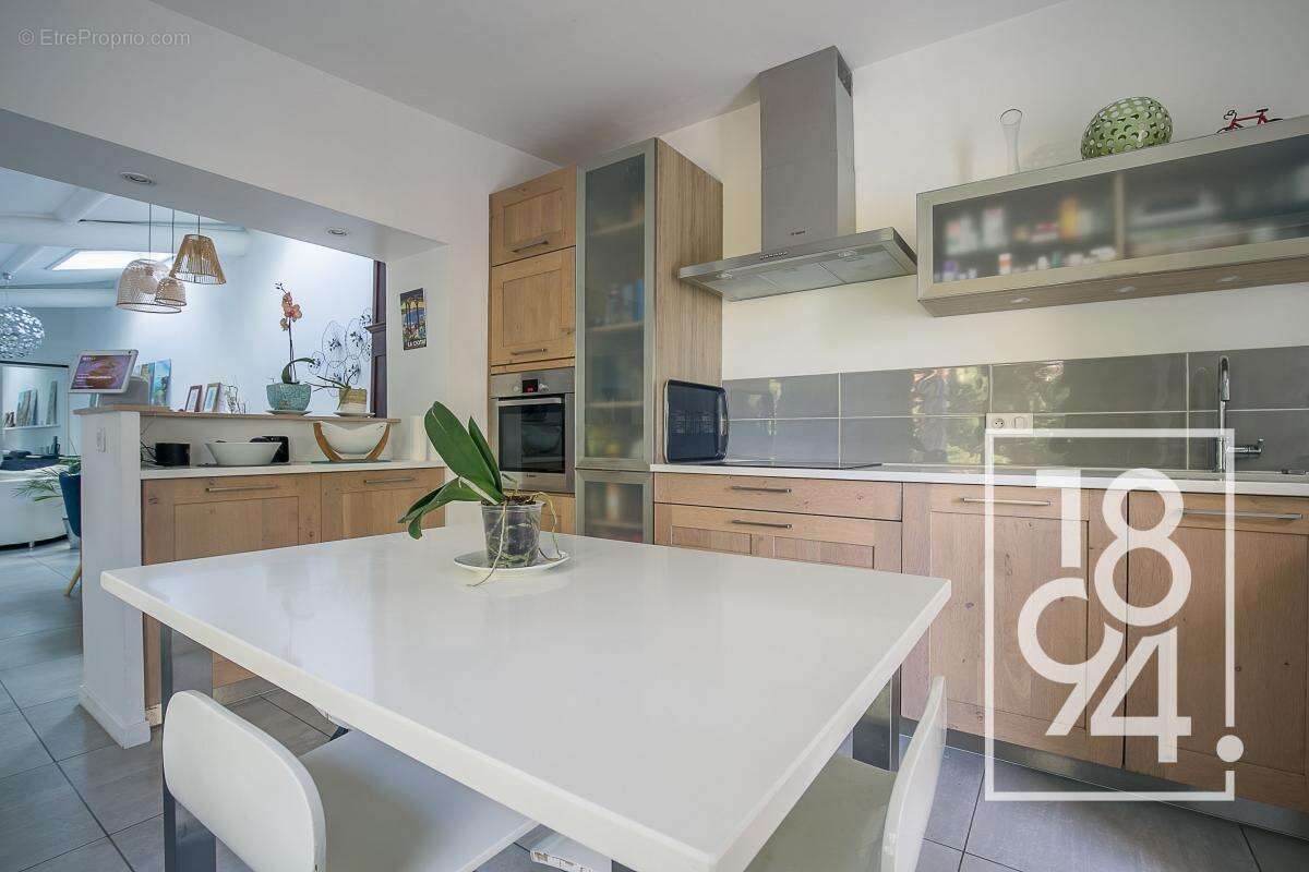 Maison à MARSEILLE-9E