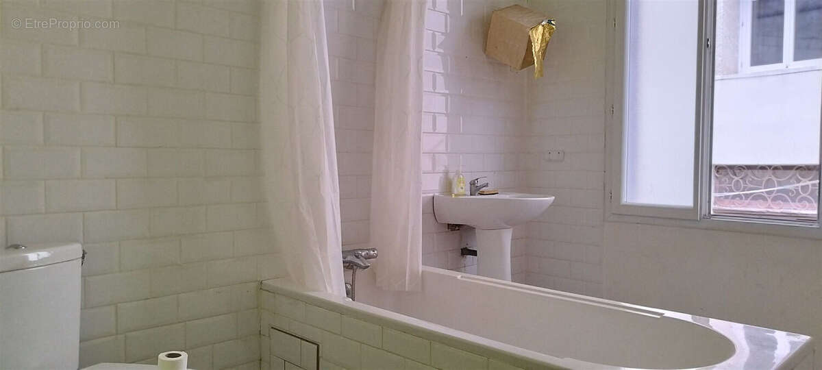 Maison à PORT-SAINTE-MARIE