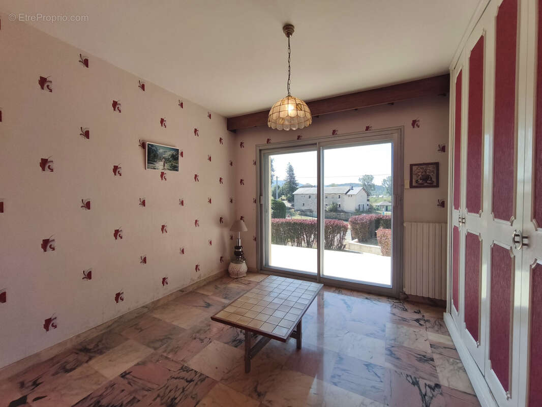 maison de plain pied sur 1700m2 de terrain - photo 14