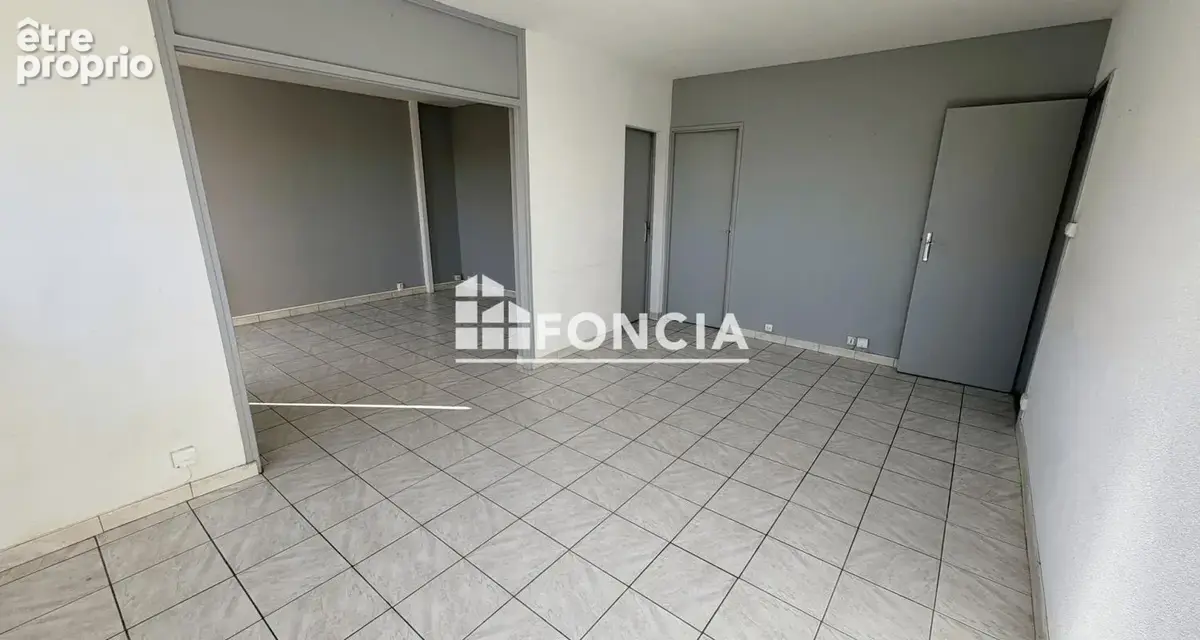 Le Bouscat - T3 bis avec double balcon, garage et cellier - photo 2