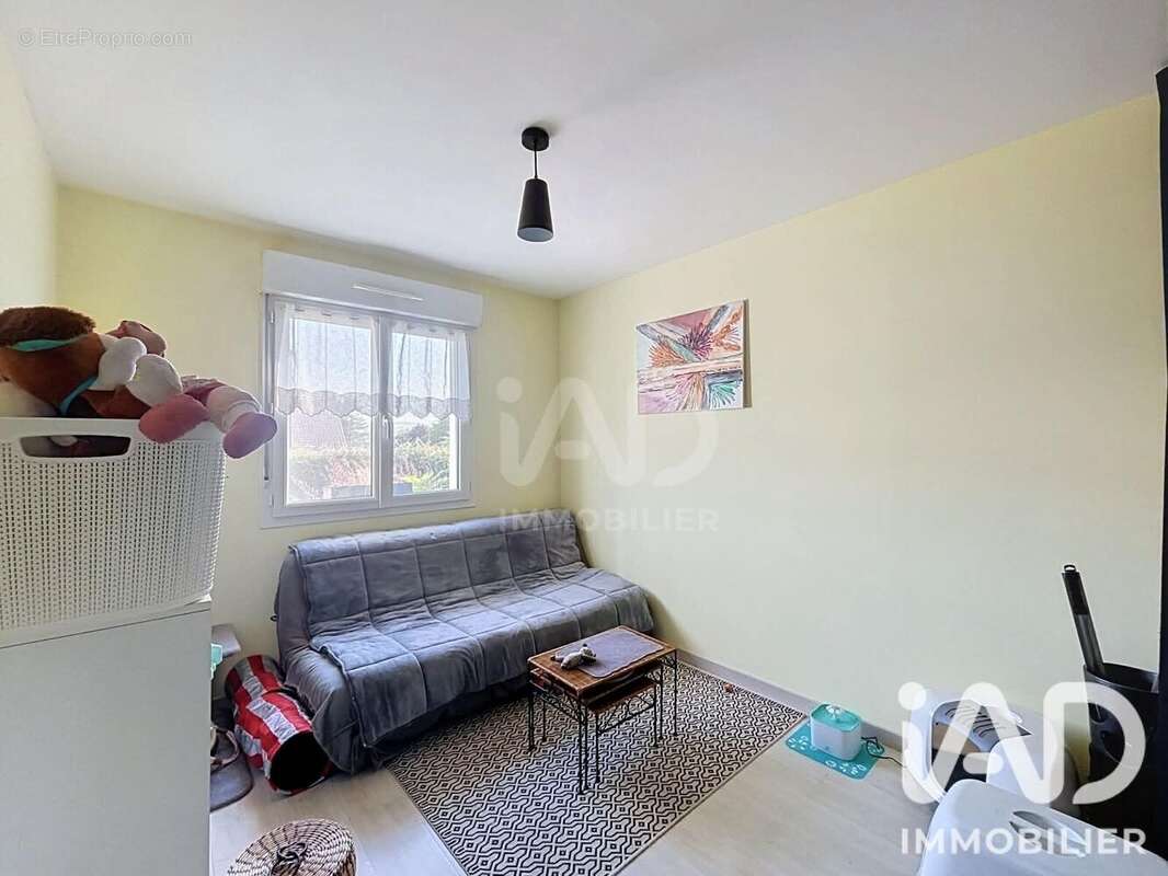 Maison 71 m² à Saint-Vaast-D'equiqueville  - photo 8